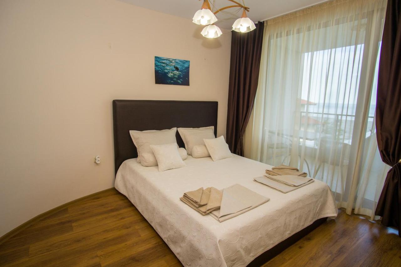 Guest Apartments Stela Tsarevo Bagian luar foto
